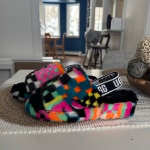 UGG Fluff Yeah Disco Check Multicolor Slides Size 8